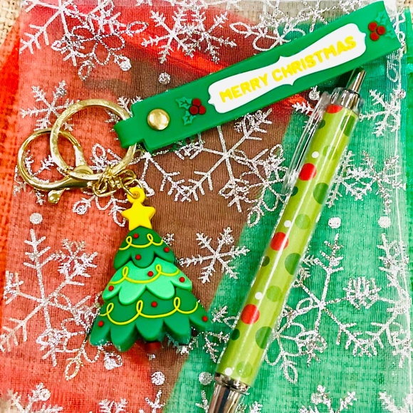 Merry Christmas Bag Charm Key Chains🎄Christmas Pen🎄STOCKING STUFFER🎄PICK ONE - Picture 11 of 12
